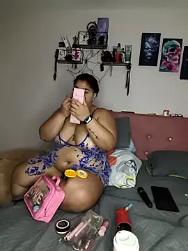 kendra lil evill online show from December 16, 10:31 am