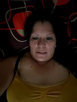 Snapshot of nimsix chatting on October 6, 9:23 pm nimsix online show from October 6, 9:23 pm