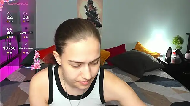 Snapshot of Alisa__Kelly chatting on October 24, 1:03 am Alisa Kelly online show from October 24, 1:03 am