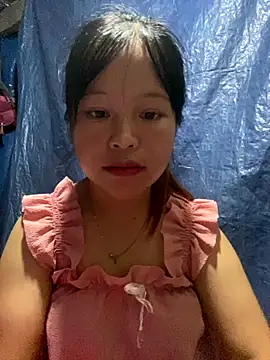 Snapshot of O_o_UwU_o_O chatting on September 12, 6:13 am O o UwU o O online show from September 12, 6:13 am