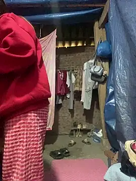 O o UwU o O online show from March 19, 1:42 am