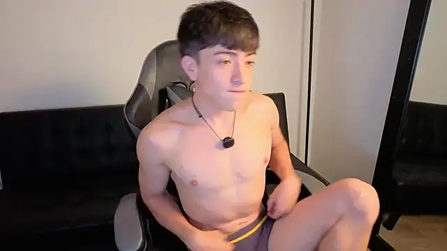 onlinenico online show from February 23, 10:18 pm