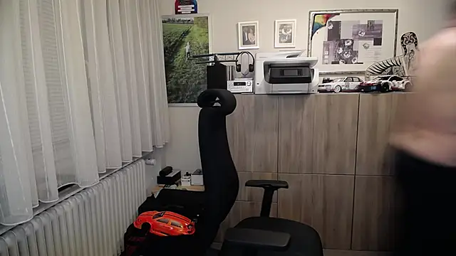 randyandy67 online show from November 28, 6:49 am