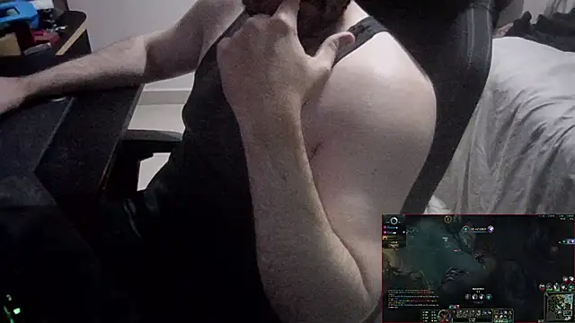 Snapshot of rivwork chatting on November 7, 1:49 am rivwork online show from November 7, 1:49 am