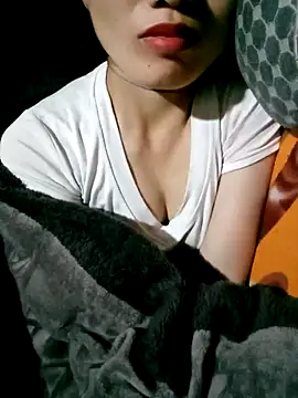 ngan-cute online show from October 25, 1:57 am