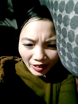 ngan-cute online show from February 2, 3:00 pm