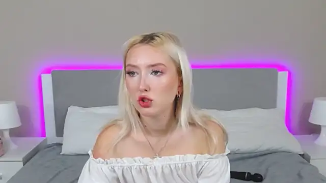 MarianeSun online show from September 16, 4:02 am