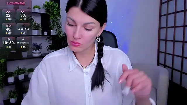 O1d Lady online show from October 2, 8:32 am