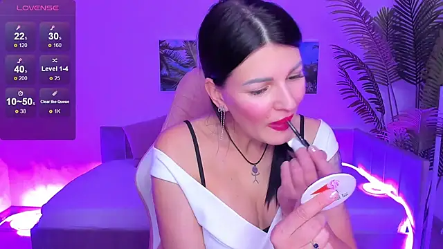 O1d Lady online show from October 3, 8:33 am