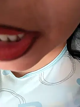 Snapshot of angel_ridhi chatting on September 25, 6:06 am angel ridhi online show from September 25, 6:06 am