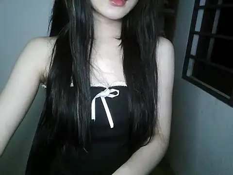 Snapshot of Annabelle-e chatting on September 11, 7:25 pm Annabelle-e online show from September 11, 7:25 pm