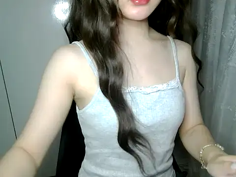 Annabelle-e online show from July 20, 5:48 pm
