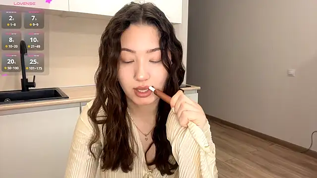 Sakuravice online show from May 3, 3:01 am