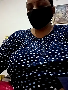 Rakhi sawant143 online show from November 15, 2:31 am