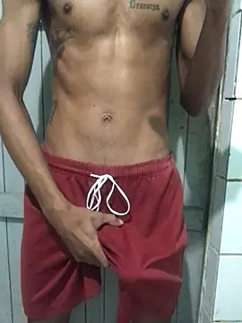 Snapshot of lcsexy45 chatting on June 23, 10:30 pm lcsexy45 online show from June 23, 10:30 pm