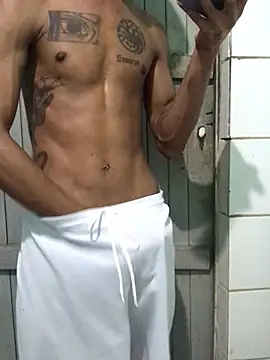 Snapshot of lcsexy45 chatting on July 1, 4:51 pm lcsexy45 online show from July 1, 4:51 pm