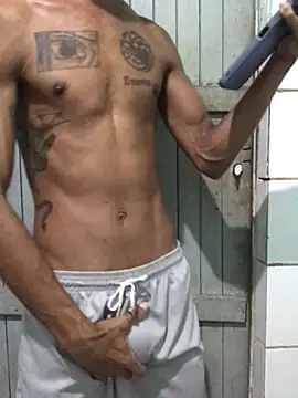 Snapshot of lcsexy45 chatting on July 9, 4:22 pm lcsexy45 online show from July 9, 4:22 pm