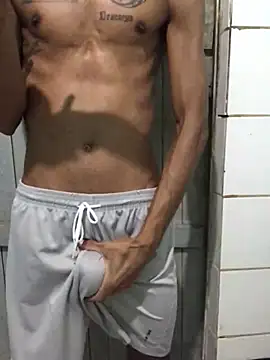 Snapshot of lcsexy45 chatting on July 18, 4:33 pm lcsexy45 online show from July 18, 4:33 pm