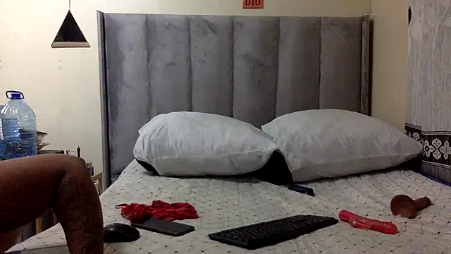 Judylicius online show from October 10, 3:05 am