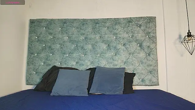 Snapshot of novaa_snow chatting on September 25, 7:39 pm novaa snow online show from September 25, 7:39 pm