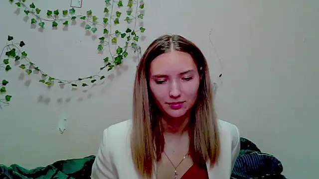  kikiclark   online show from November 21, 10:19 pm