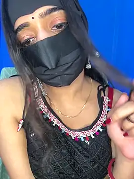 Snapshot of DesiSexyMonika chatting on September 21, 7:43 am DesiSexyMonika online show from September 21, 7:43 am