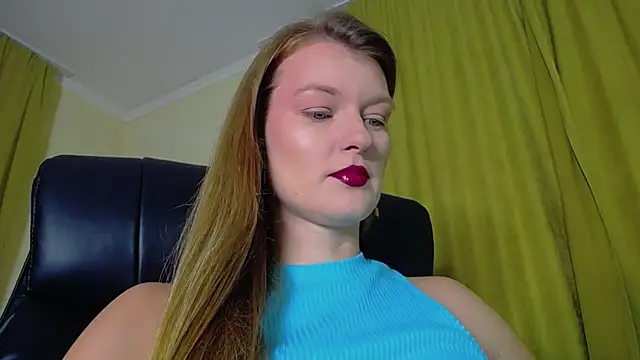 Snapshot of MysticVenus_ chatting on November 16, 10:32 am MysticVenus online show from November 16, 10:32 am