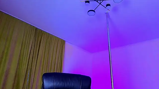 MysticVenus  online show from February 13, 3:30 pm