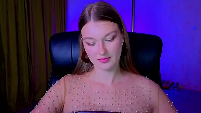 MysticVenus  online show from March 1, 5:37 pm