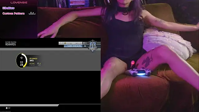Snapshot of mmmminaDarling chatting on July 8, 9:19 pm mmmminaDarling online show from July 8, 9:19 pm