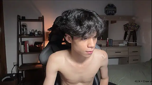 OopsAgain  online show from March 13, 2:40 am