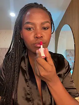Snapshot of eliza_eup chatting on June 13, 7:23 pm eliza eup online show from June 13, 7:23 pm