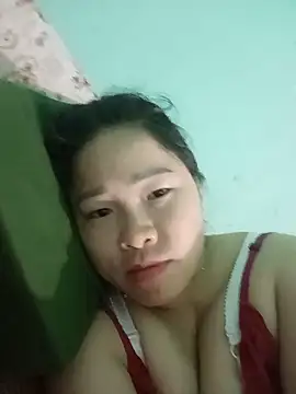 Snapshot of sumy-00 chatting on June 16, 3:47 pm sumy-00 online show from June 16, 3:47 pm