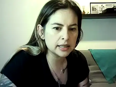 Valery  Rouse  online show from July 9, 12:09 pm