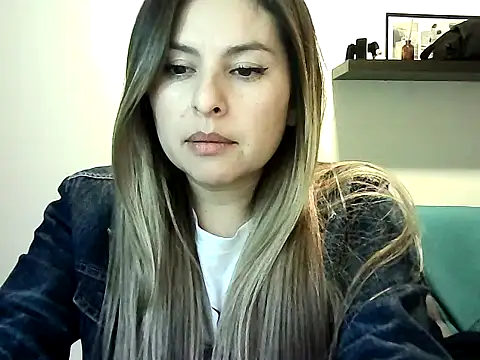 Valery  Rouse  online show from July 29, 12:31 am
