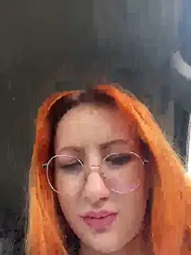 Snapshot of DaddysLittleSlutfox chatting on May 22, 7:48 am DaddysLittleSlutfox online show from May 22, 7:48 am