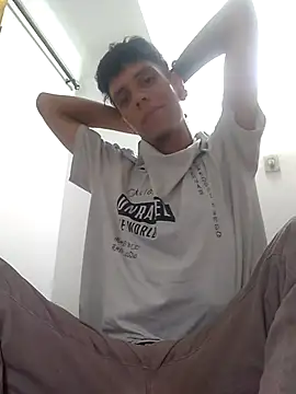 Crxxxsh online show from March 29, 4:12 am