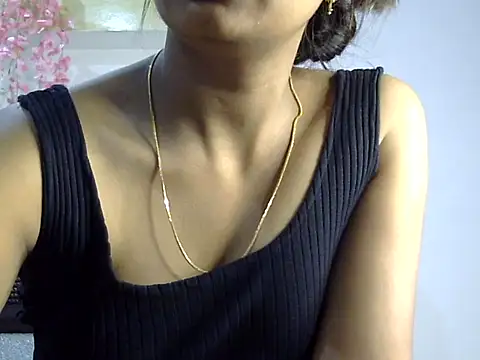 Snapshot of Darlo99 chatting on September 13, 5:46 pm Darlo99 online show from September 13, 5:46 pm