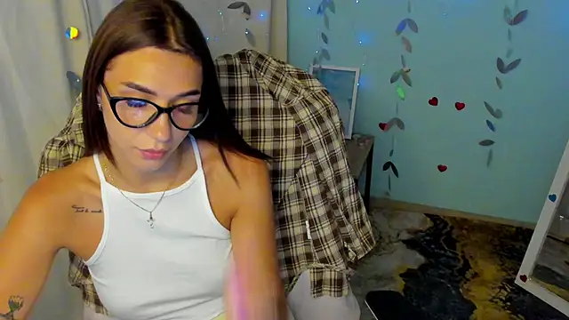 Snapshot of Bella_Night4 chatting on July 3, 12:22 pm Bella Night4 online show from July 3, 12:22 pm