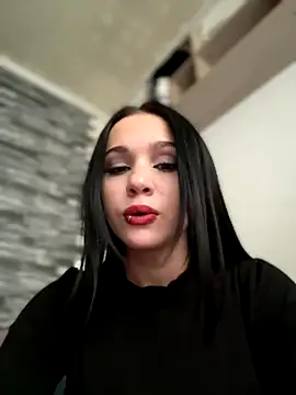 Snapshot of VendiMur chatting on October 31, 3:07 am VendiMur online show from October 31, 3:07 am