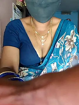 Snapshot of SindhuHappy chatting on May 12, 11:24 pm SindhuHappy online show from May 12, 11:24 pm