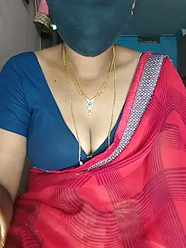 Snapshot of SindhuHappy chatting on June 2, 11:40 pm SindhuHappy online show from June 2, 11:40 pm