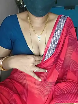Snapshot of SindhuHappy chatting on June 6, 11:31 pm SindhuHappy online show from June 6, 11:31 pm