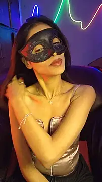 royeoy22 online show from December 19, 11:06 am