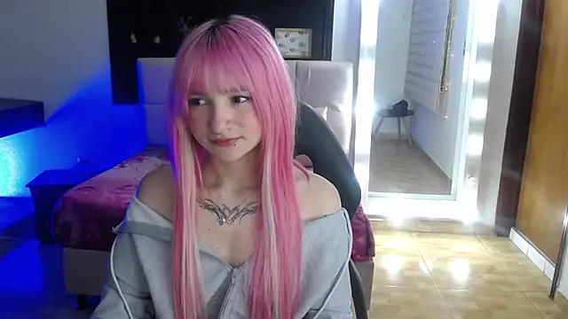 Charlotte Collins  online show from May 4, 3:08 pm