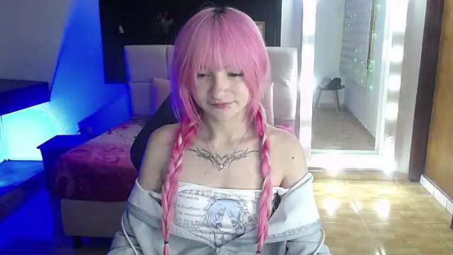  Charlotte Collins  online show from May 7, 3:06 pm