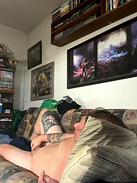 Stephanie1984 online show from January 8, 1:02 pm