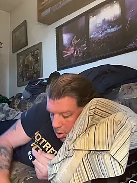 Stephanie1984 online show from March 15, 5:08 pm