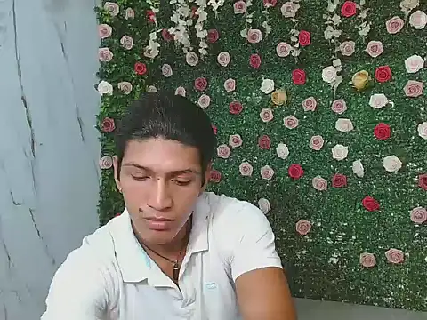 bull cam online show from November 30, 3:05 pm