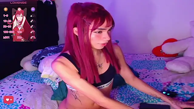 Snapshot of NathaliaPaz_ chatting on March 9, 2:04 am NathaliaPaz online show from March 9, 2:04 am
